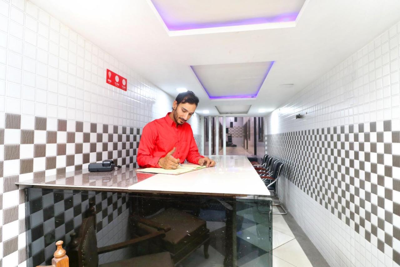 Hotel O Max Jalandhar Extérieur photo
